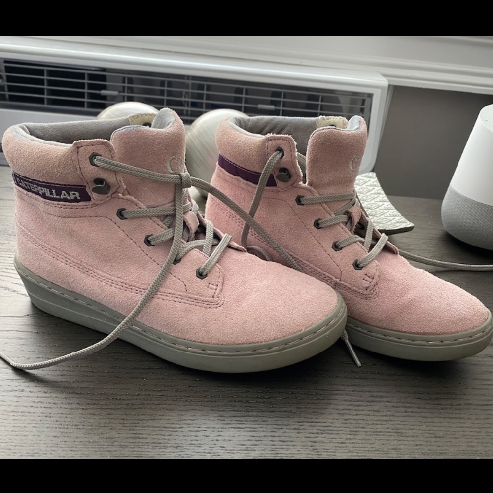 Caterpillar boots